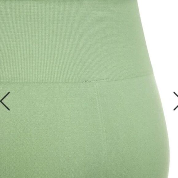 NWT WeWoreWhat Seamless Biker Shorts in Solid Fair Green Size Small - Picture 12 of 14